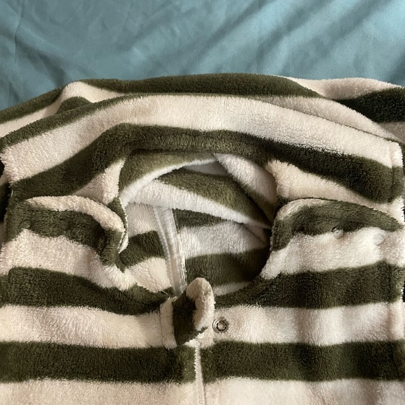 Wearable blanket - Picture 4 of 4